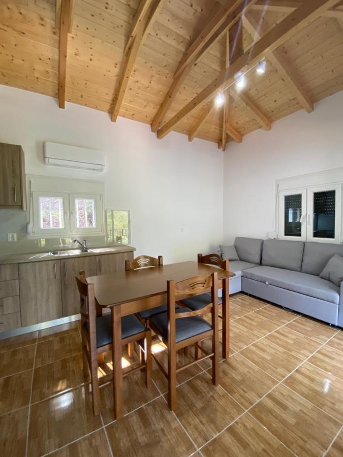 Babis Apartment Agios Nikitas Áyios Nikítas Exterior foto